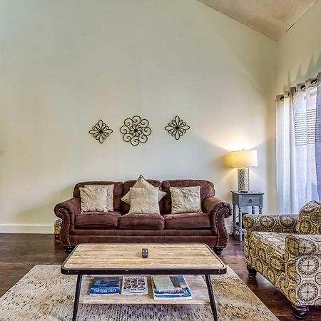 Gatlinburg Mountain Townhome With Pool Access! المظهر الخارجي الصورة