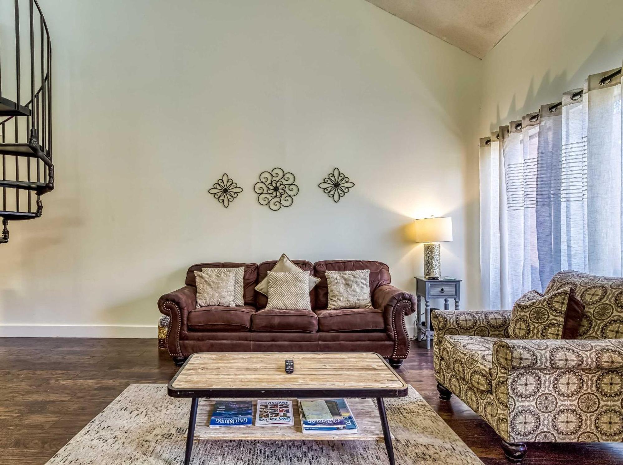 Gatlinburg Mountain Townhome With Pool Access! المظهر الخارجي الصورة